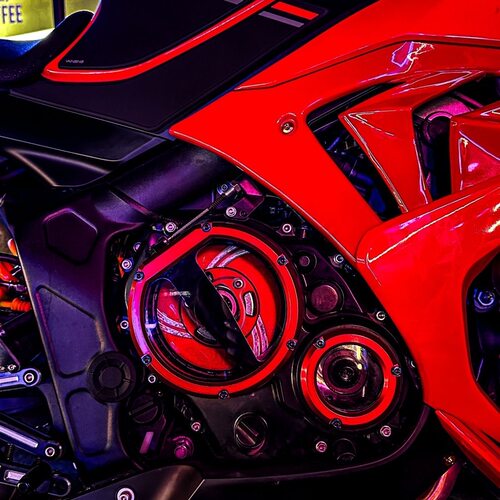 QJMOTOR改装800钱江赛透明离合盖