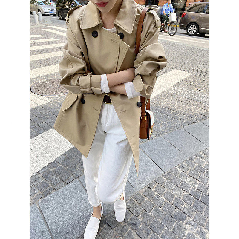 小个子短款卡其色风衣女2022春秋新款设计感小众翻领双排扣外套女