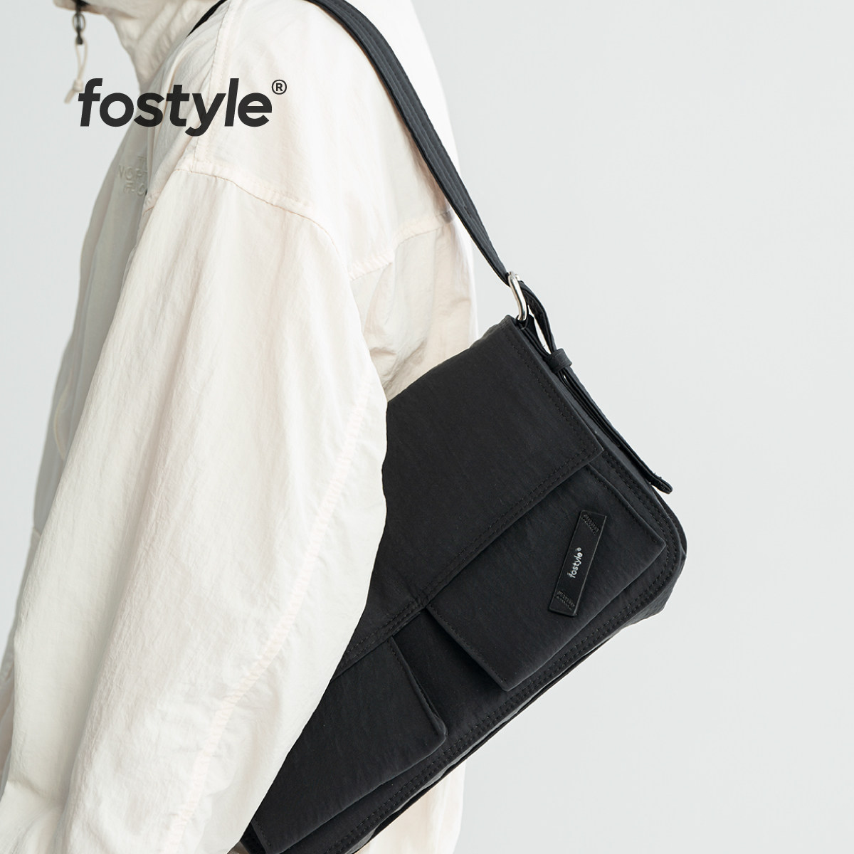 FOSTYLE晓晓腋下包多场合使用