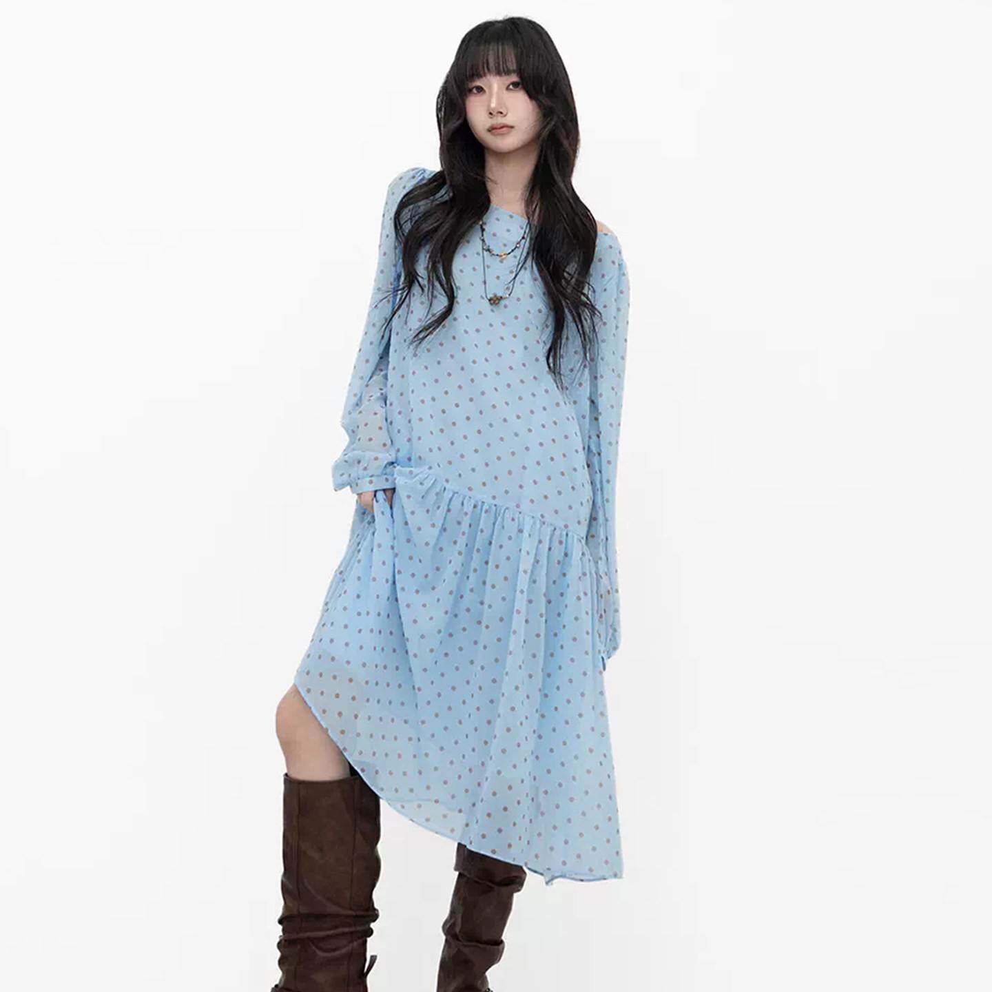 良良家复古小众波点圆领长袖连衣裙女春季新款减龄雪纺直筒裙长裙