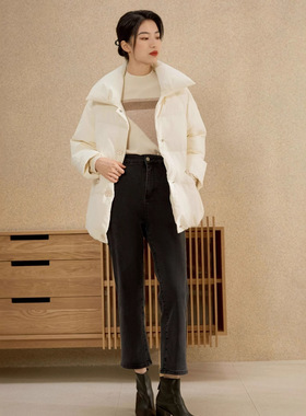 90绒冬简约时髦温暖蓬松中长款小香风羽绒服中长女外套HT43206