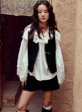 INGE 纯黑极简欧根纱拼接修身排扣无袖骨感马甲/立裁分割高腰短裤