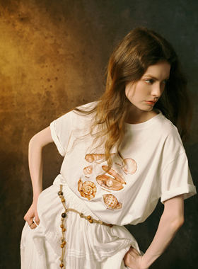 INGE 沙滩图鉴原创手绘海螺贝插画纯白色防晒落肩不透宽松半袖T恤