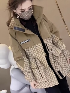 连帽冲锋衣外套女士秋冬季2025新款宽松休闲小个子高级运动上衣