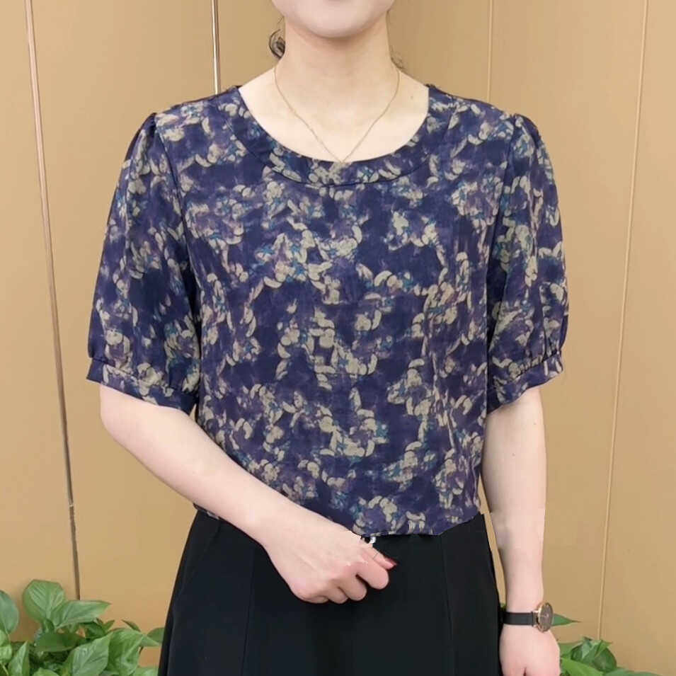 圆领气质洋气中年妈妈雪纺衫女士短袖夏季薄款宽松显瘦印花小衫