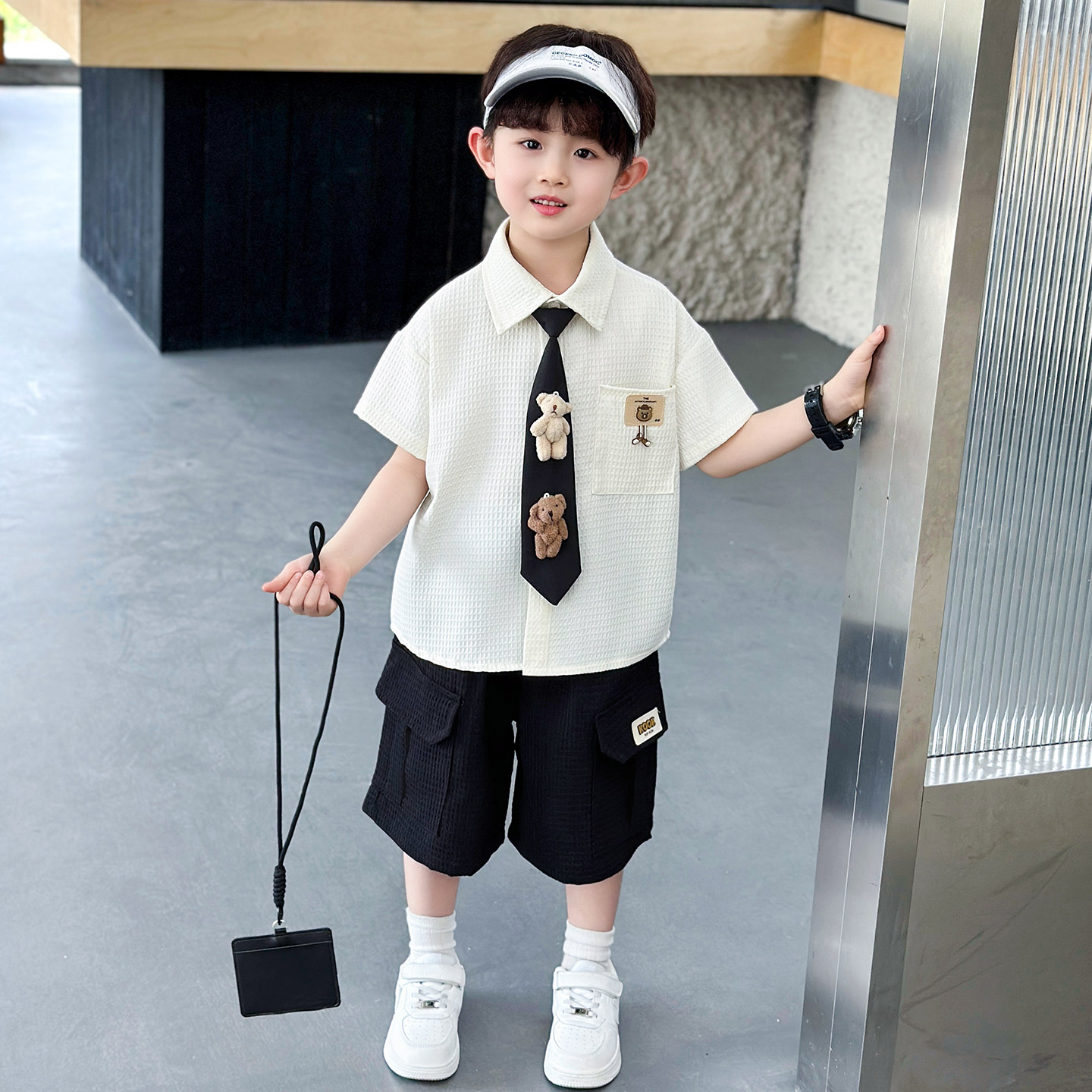 男童夏季学院风衬衫小熊领带套装