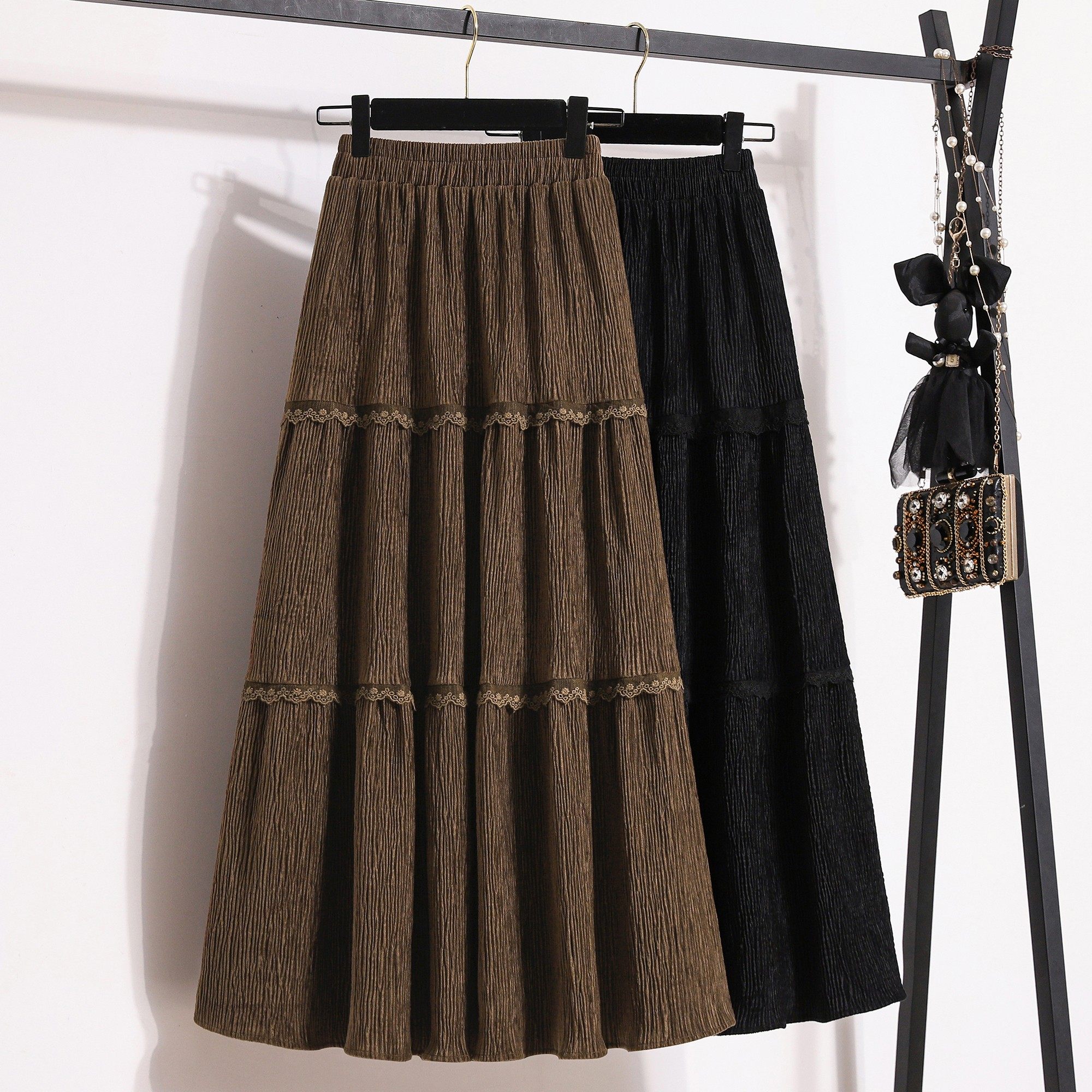 潮牌金丝绒百褶半身裙女2025年秋冬新款高腰垂感中长款a字大摆裙,女装/女士精品,大码半身裙,淘宝优惠券,粉丝福利购,淘宝优惠卷