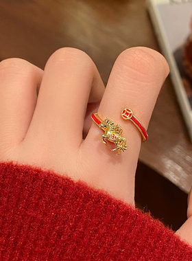 新款马年红色旋转小马铜钱戒指女