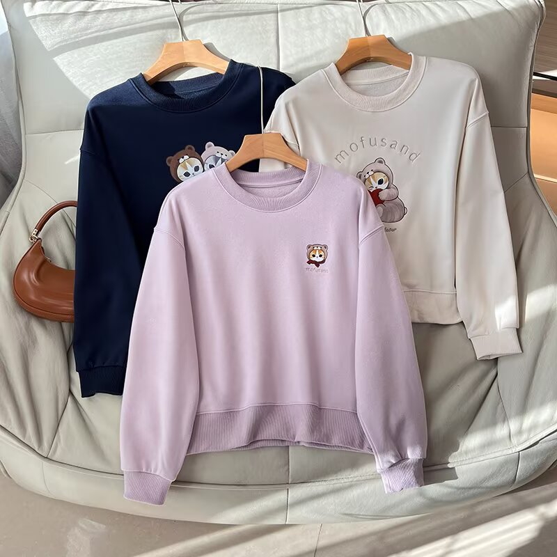 春季卡通圆领套头卫衣