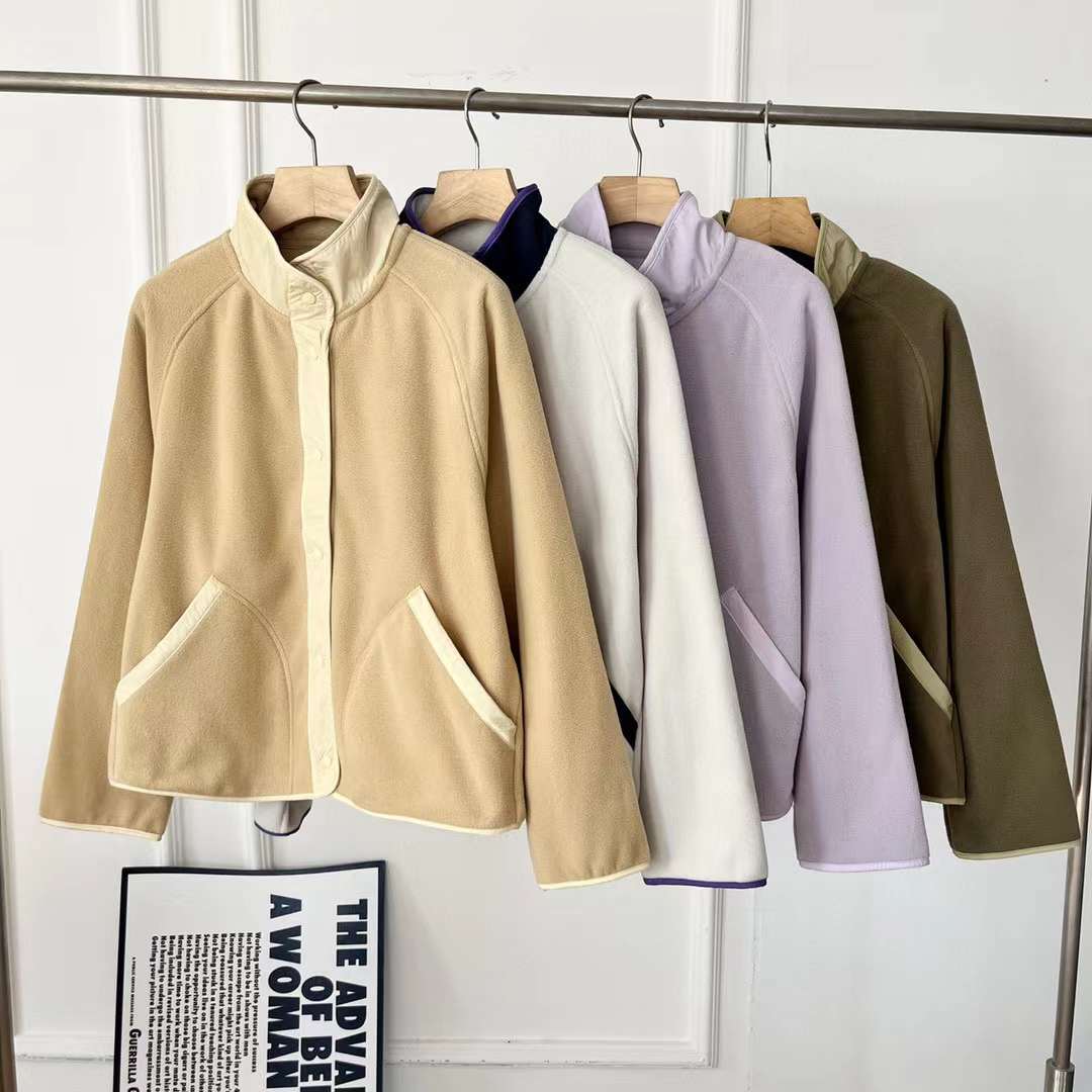 女生万粒绒外套保暖夹克