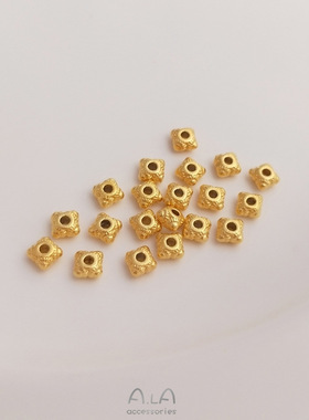 强保色沙金铜钱桃花吊坠