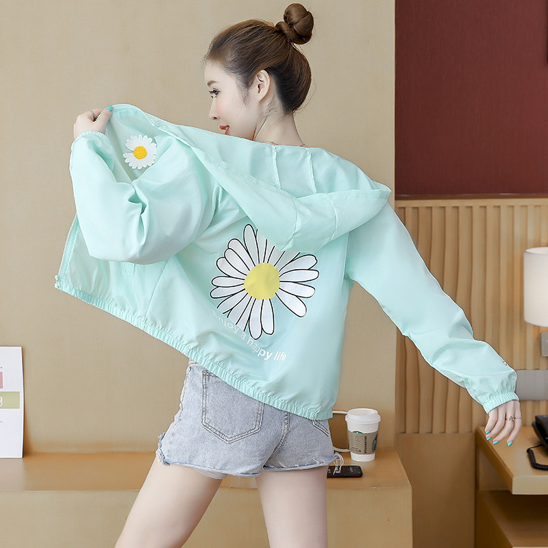 2020防晒衣女夏季新款印花小雏菊短款轻薄透气外套防紫外线防晒服