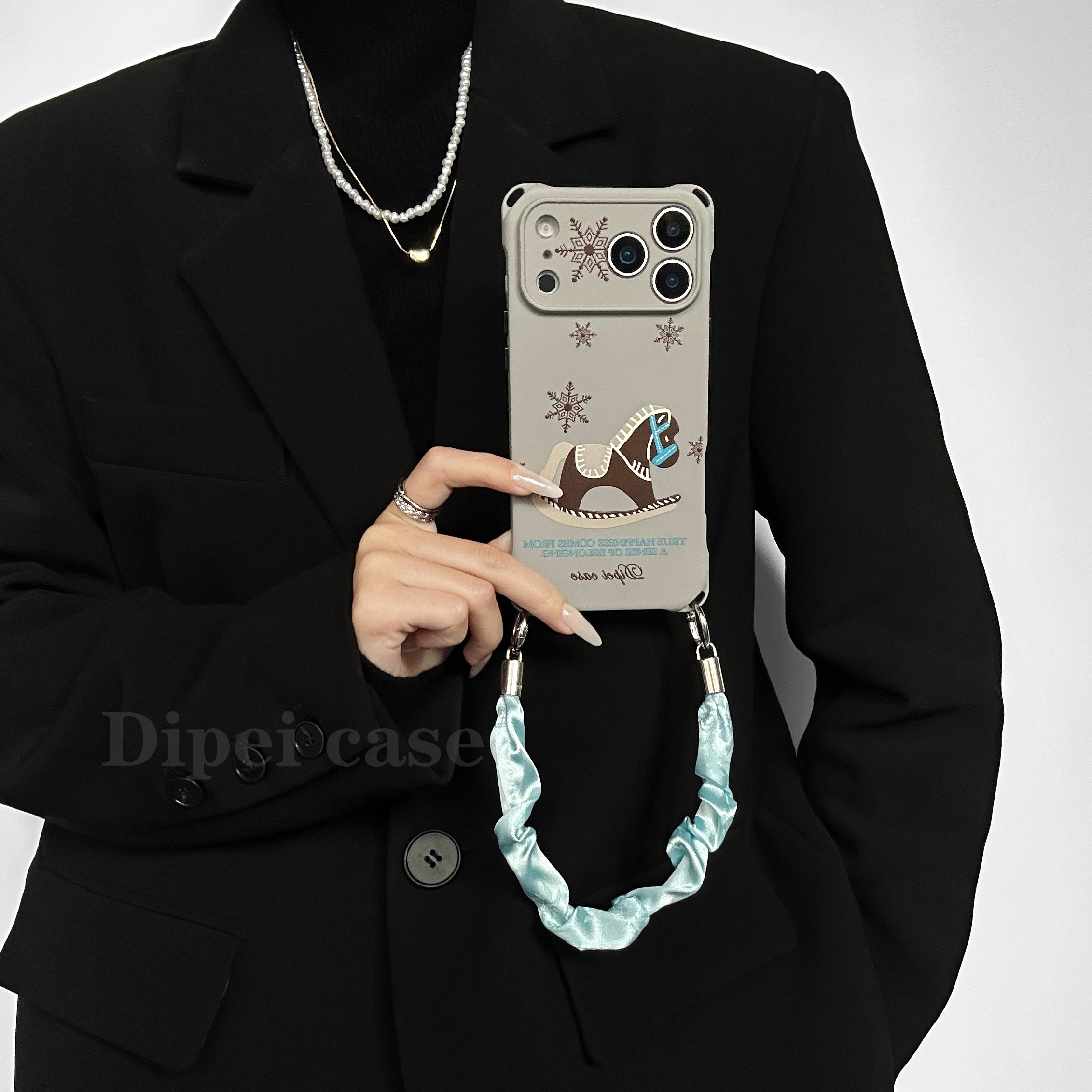 童趣摇马~17promax四角开孔挂绳手机壳适用苹果iPhone16plus华为mate80pro/70/60防摔斜挎手提14新款小米15女,3C数码配件,手机保护套/壳,淘宝优惠券,粉丝福利购,淘宝优惠卷