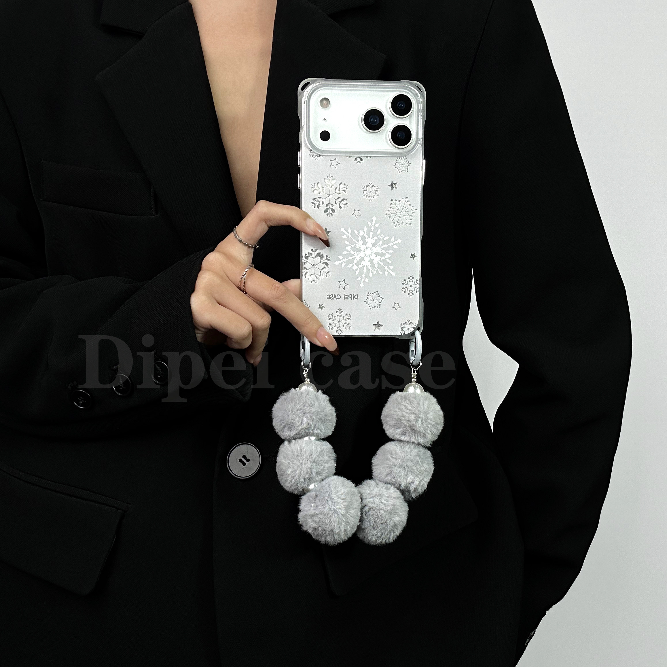 秋冬氛围感毛绒挂绳手机壳