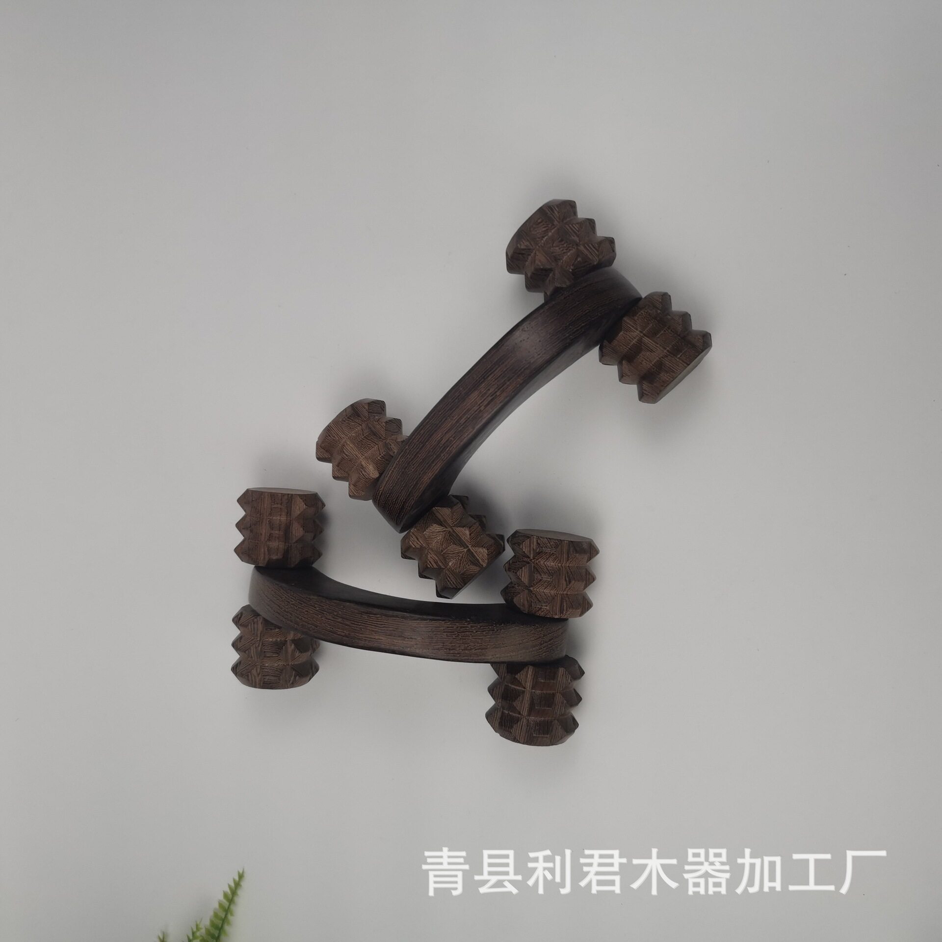 鸡翅木4轮按摩车滚轮车按摩器木质腰部按摩厂家供应四轮月球车