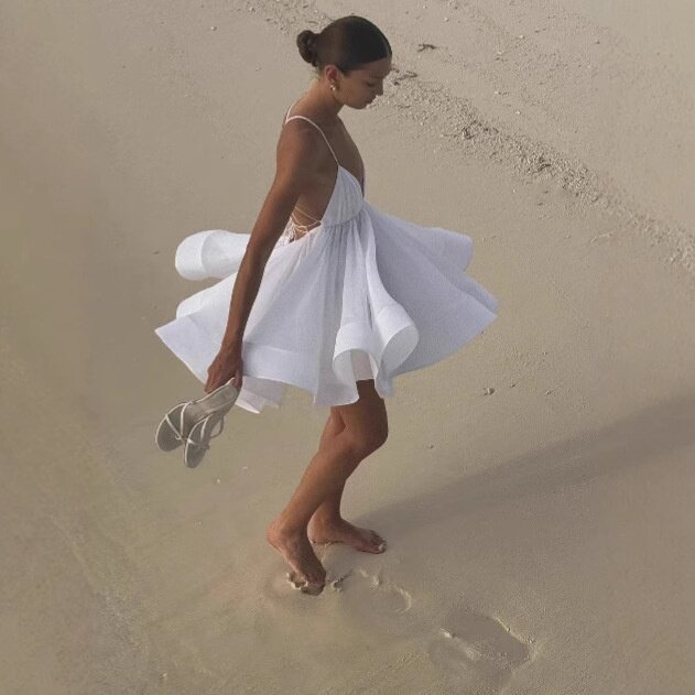 夏安若欧美性感女装跨境亚马逊新款吊带深V领露背百褶蓬蓬连衣裙