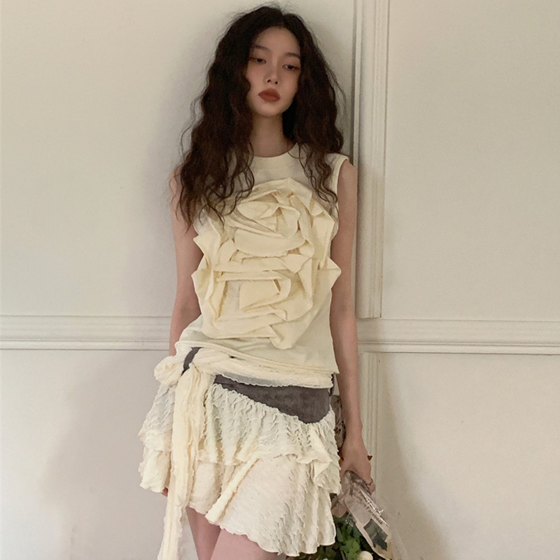 夏安若背心t恤女设计感小众2023春夏新款复古休闲毛边花朵圆领