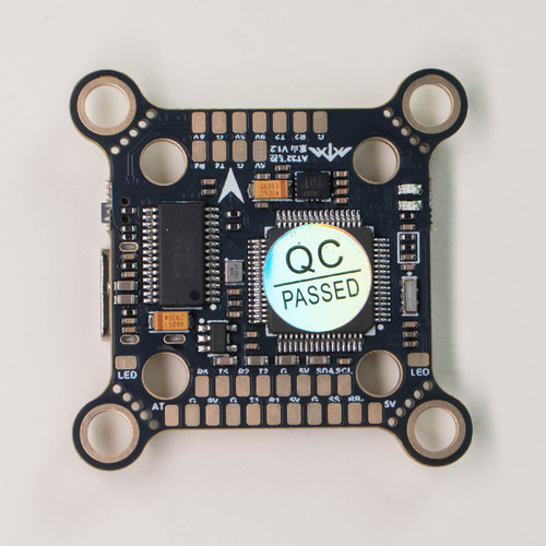 AT32 F435 RGT7飞控 42688-P 穿越机FPV 30.5/20MM双孔