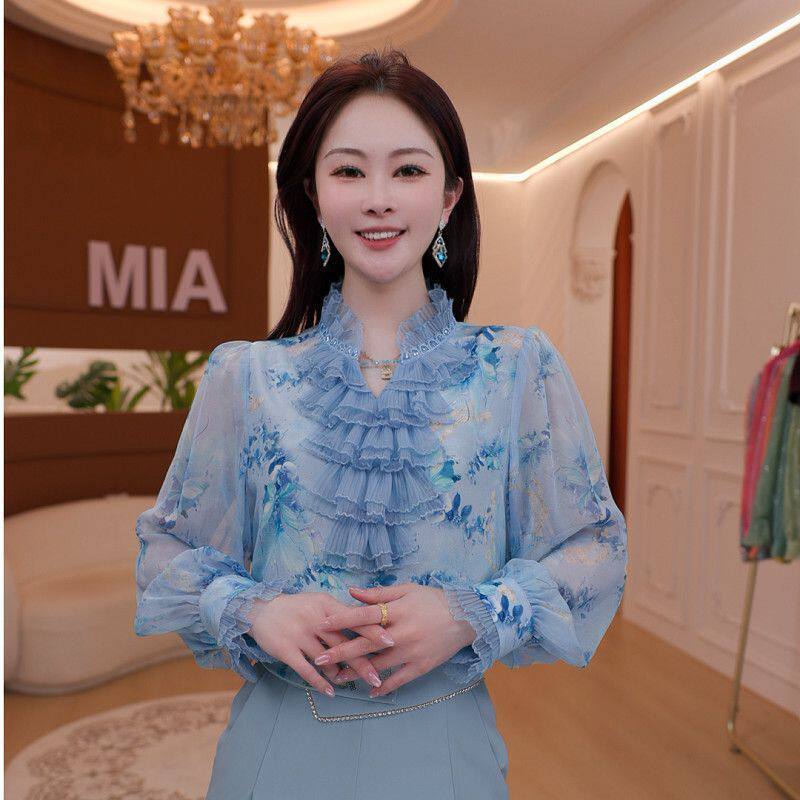 中老年人女碎花衬衫蝴蝶结领蓝色衬衣妈妈宽松T恤小衫打底衫春夏