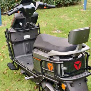 适用适用雅迪g36m护杠防摔保险杠g36全车保险杠外卖架尾架后货架