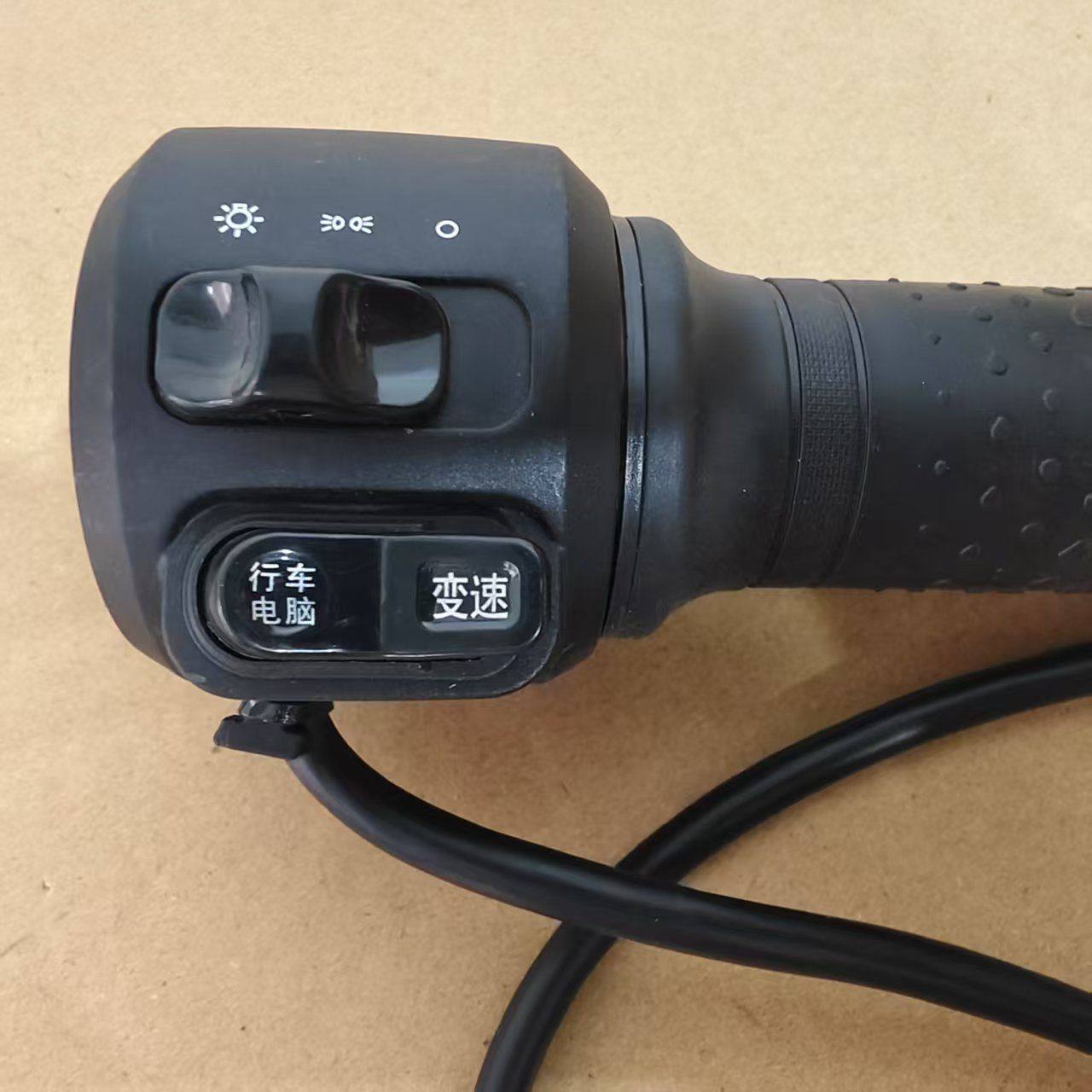 适用台铃电动车组合开关星河EB银河右转把刹车手柄喇叭大灯转向灯