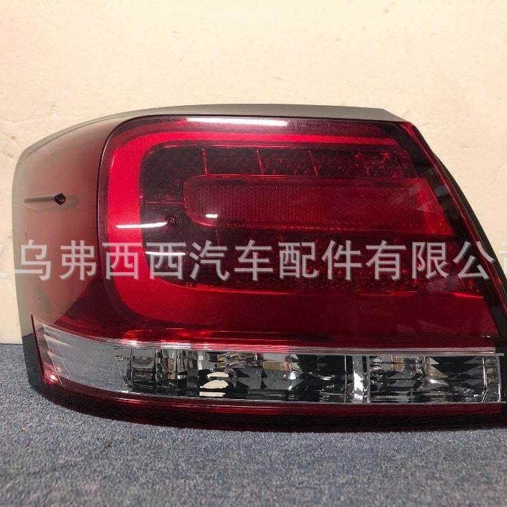 适用于丰田PREMIO 2010-2016 款尾灯81561-20A60红色白底边后车灯