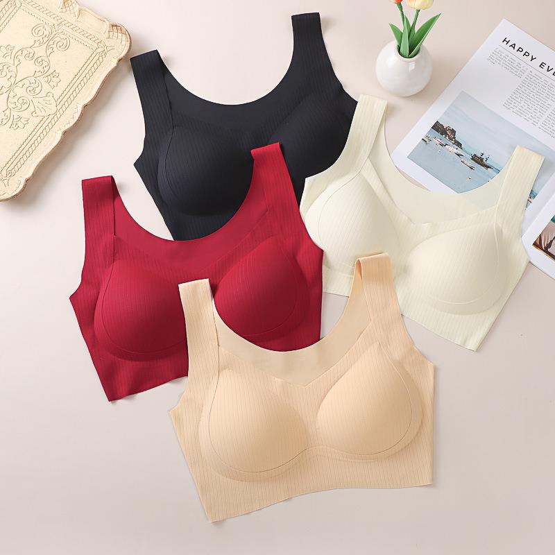 固定杯背心款内衣裸感无痕