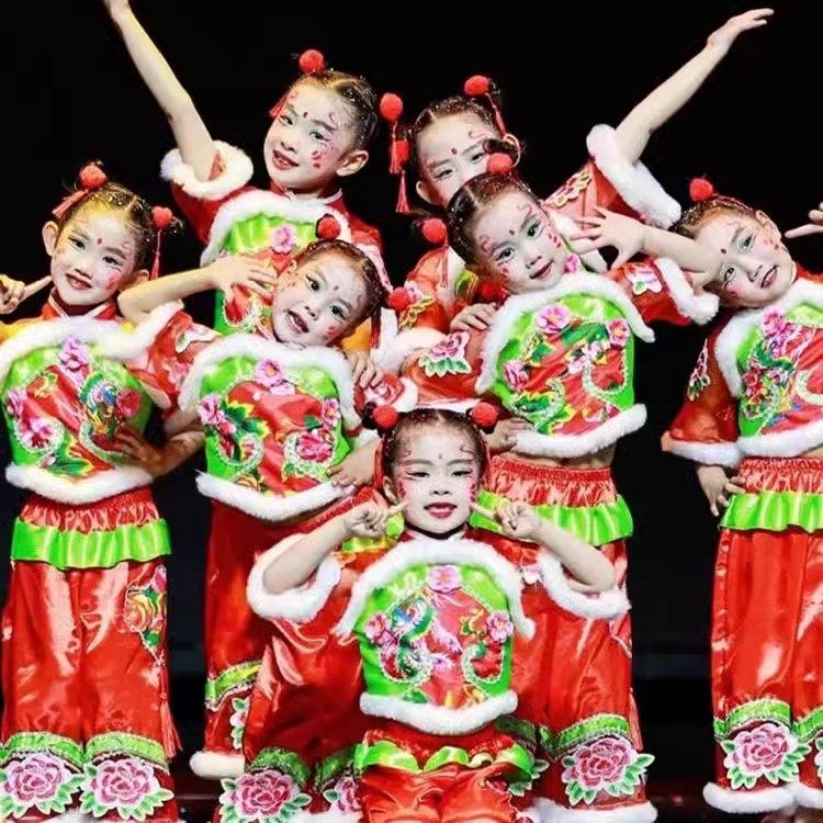 福娃闹新春服装六一儿童大红色演出服国风民族舞蹈服装表演开门红