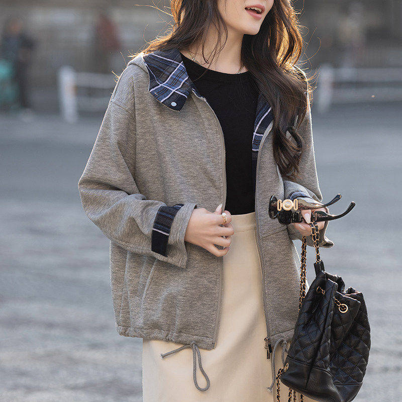 连帽风衣短外套女士装春秋冬季2026年新款减龄小个子爆款时尚上衣