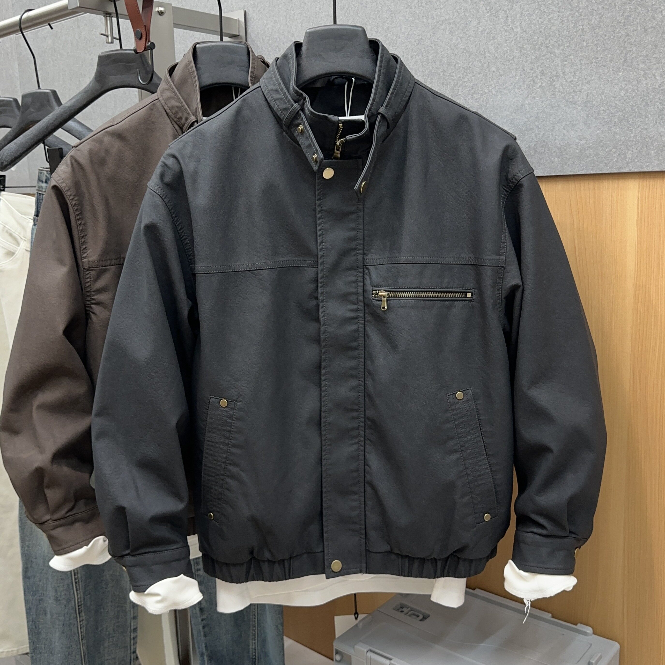 男士26秋冬立领皮衣夹克休闲简约百搭皮绒一体保暖加绒机车服外套