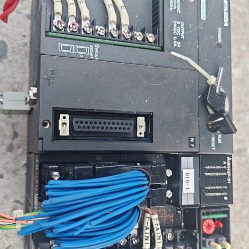 议价三菱CPU A171SHCPUN 拆机下来的，成色很好，功能