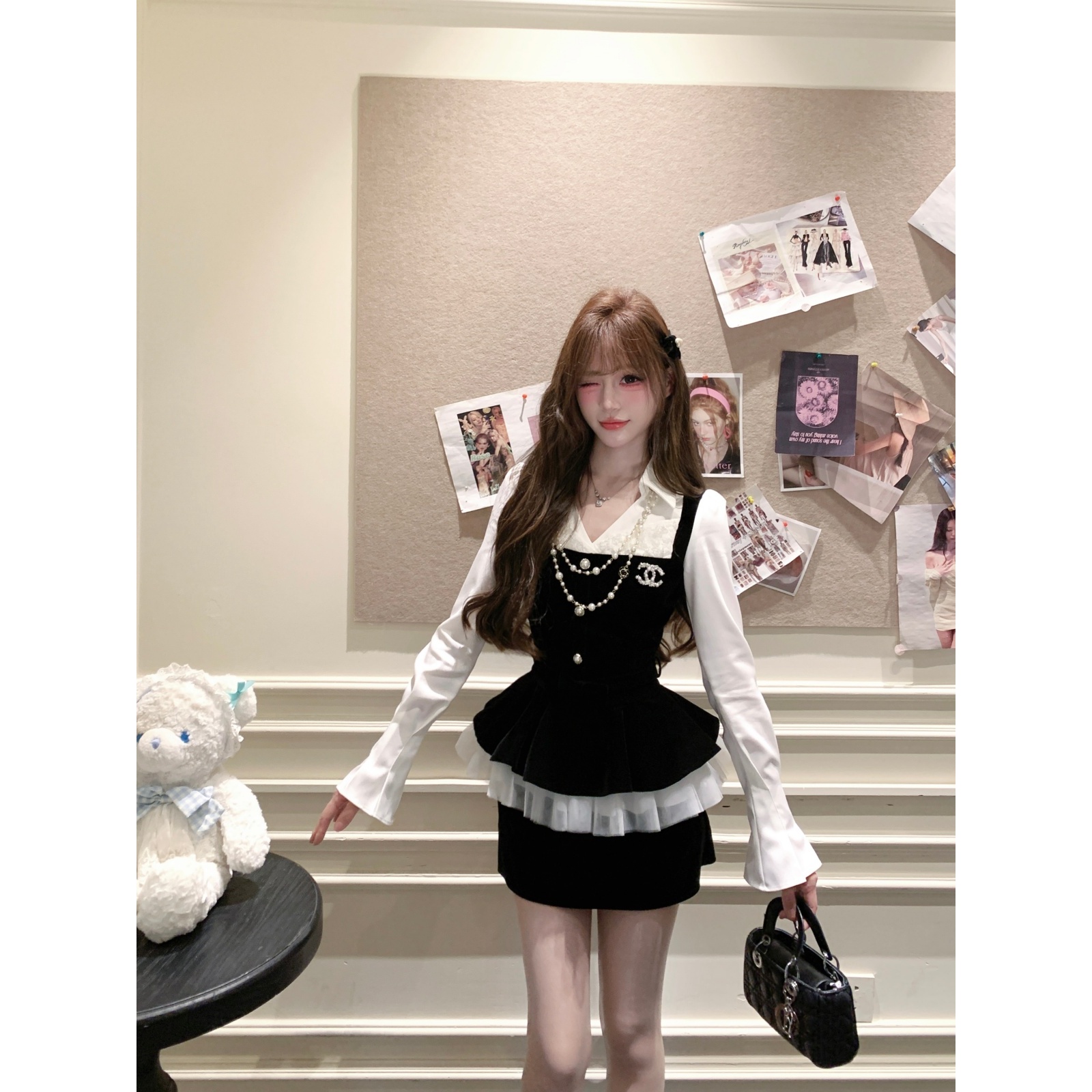 越韩小鱼 巴黎古堡 千金风丝绒套装气质修身假两件上衣半裙两件套