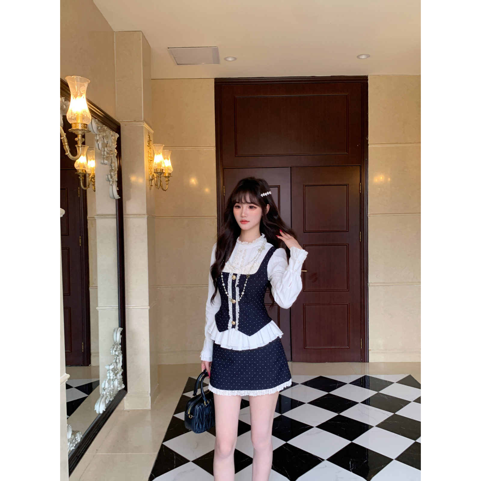 越韩小鱼 miu系复古 假两件蕾丝波点上衣高腰半裙收腰千金风套装