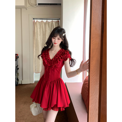 越韩小鱼Musefish 缪斯印记 法式浪漫重工蕾丝纯欲红色蓬蓬连衣裙