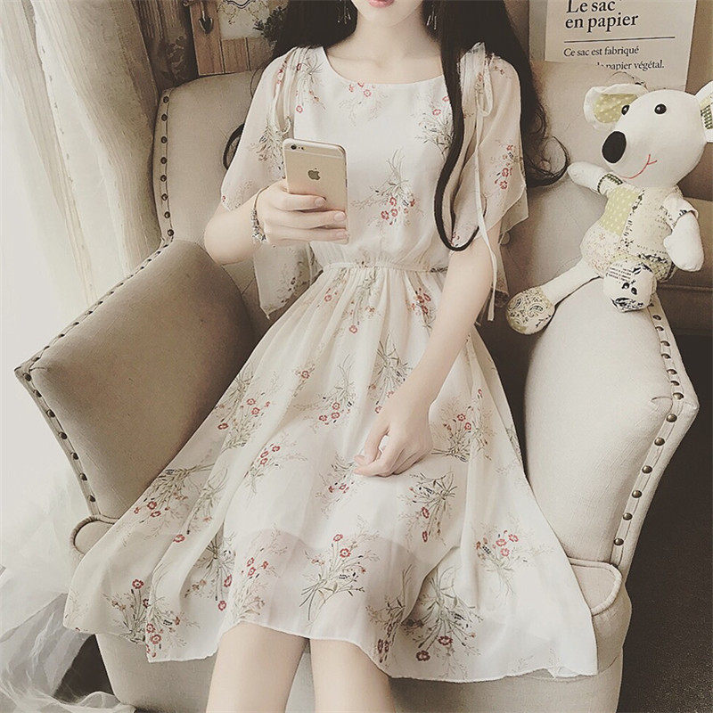 小雏菊2020年夏装新款女装小清新系带收腰za碎花雪纺连衣裙子名媛