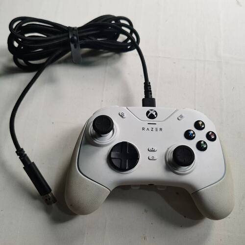 议价蛇幻影战狼v2幻彩版，有线手柄，xbox主机和pc用，功能可维修