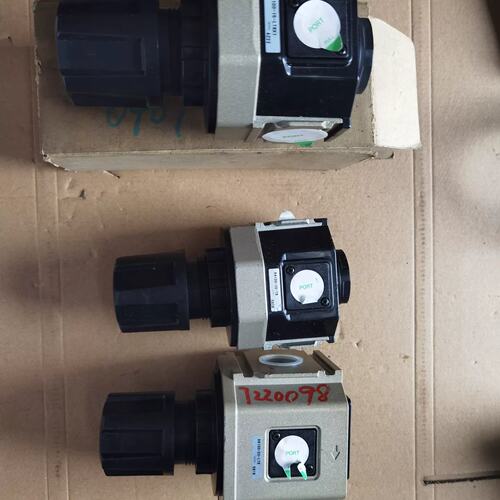 议价CKD减压阀R4100-15-LT8X1可维修