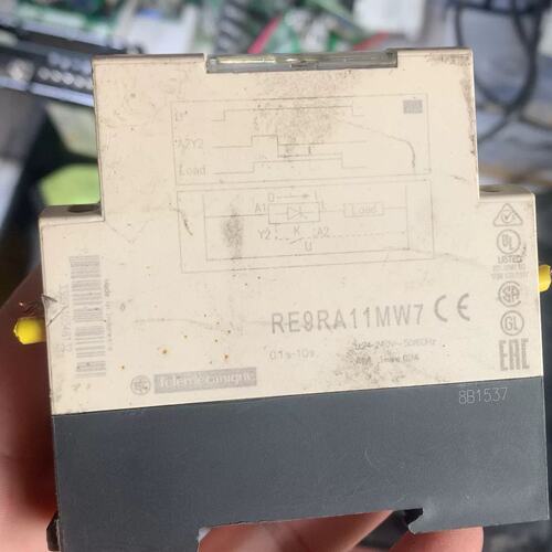 议价继电器RE9 RA11MW7一个，RM4TG20有可维修