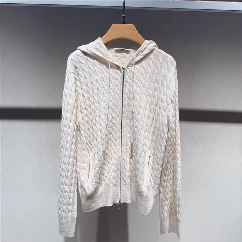 复古质感立体绞花连帽长袖针织衫