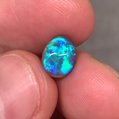澳洲天然欧泊魔幻帕拉伊巴蓝彩黑欧泊戒指吊坠2ct 8.8*6.9*5mm