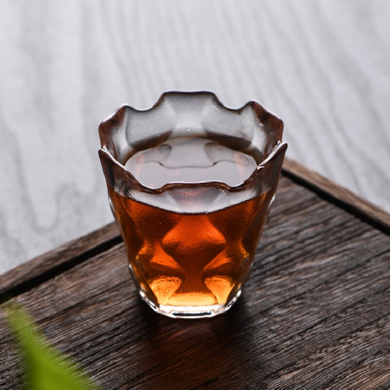 日式设计师鹤小酒杯子江户同款玻璃杯威士忌日本清酒杯家用白酒杯