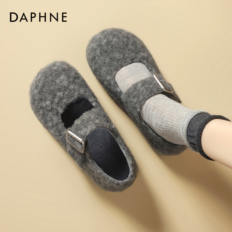 达芙妮官网女鞋！加绒毛毛勃肯鞋