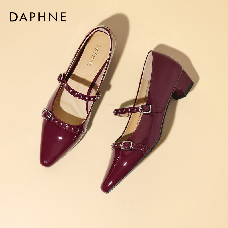 达芙妮玛丽珍女鞋2026新款春秋法式复古小跟鞋子红色粗跟尖头单鞋,女鞋,玛丽珍鞋,淘宝优惠券,粉丝福利购,淘宝优惠卷
