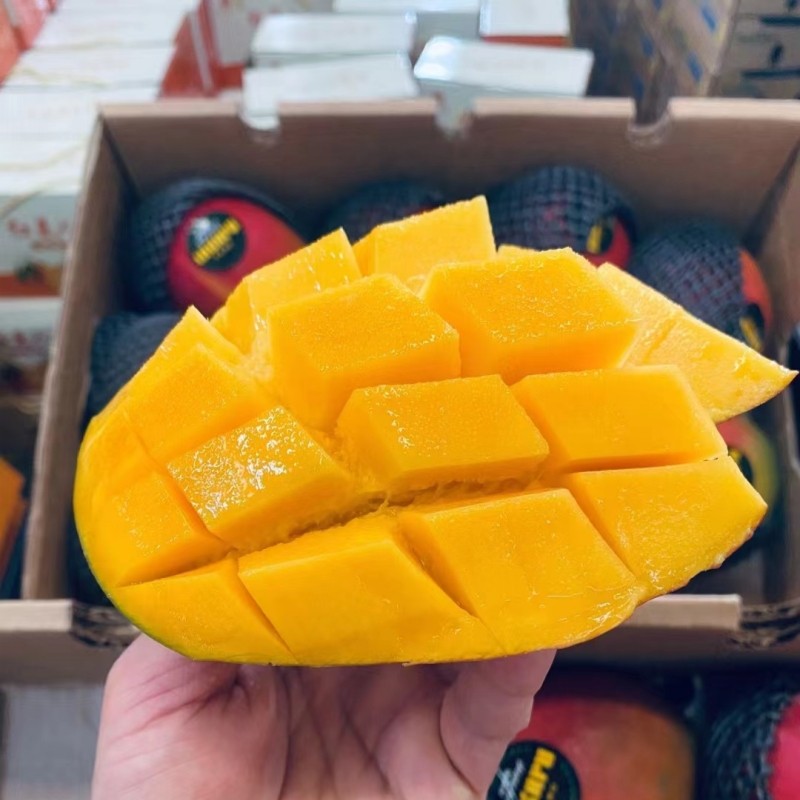 秘鲁太阳芒果原箱礼盒8~12颗当季新鲜水果大芒果果肉细腻顺丰空运