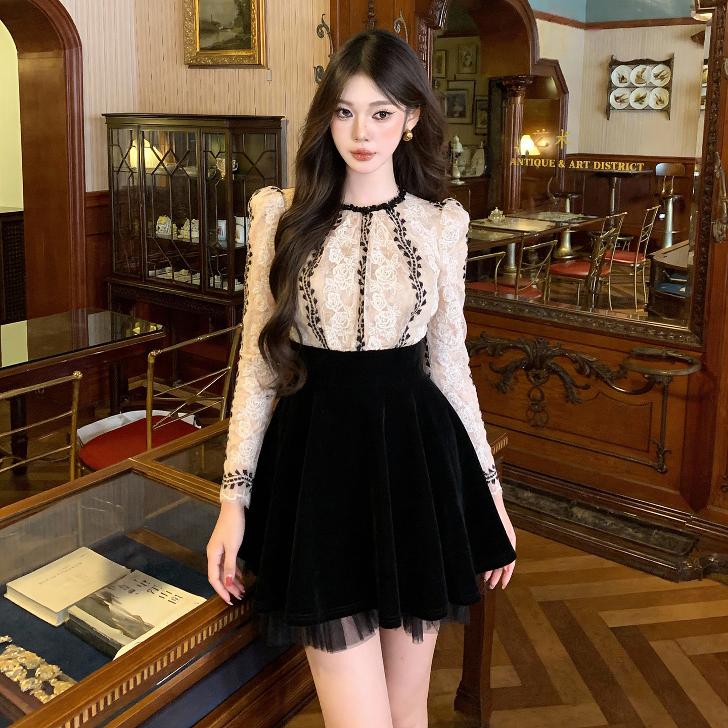 小个子黑色连衣裙女气质高级感黑色丝绒假两件短裙a字裙宴会礼服