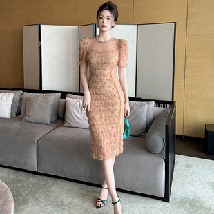 女装2024新款夏装修身褶皱连衣裙女轻奢高级感显瘦网纱包臀小礼服