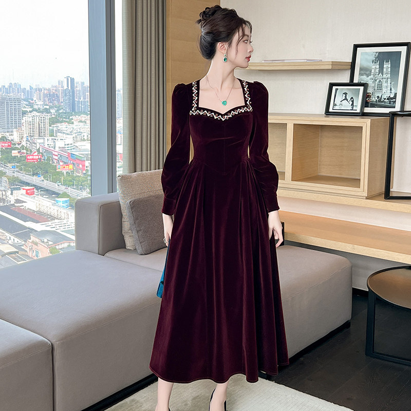 订婚礼服显瘦长款丝绒连衣裙