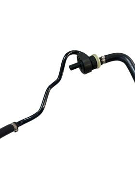 274 018 2201 适用于奔驰M276汽车排气通风管 A2740182201