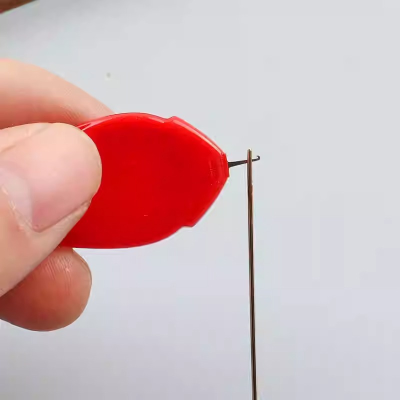 通用穿针快速引线器老人自动认针拇指缝纫机穿线神器实用礼品辅助