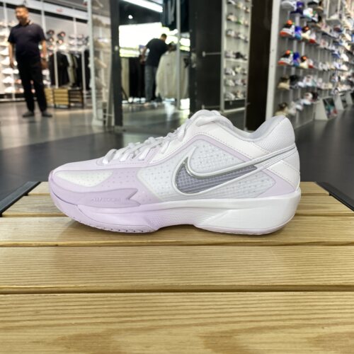 NIKE耐克男低帮耐磨防滑篮球鞋